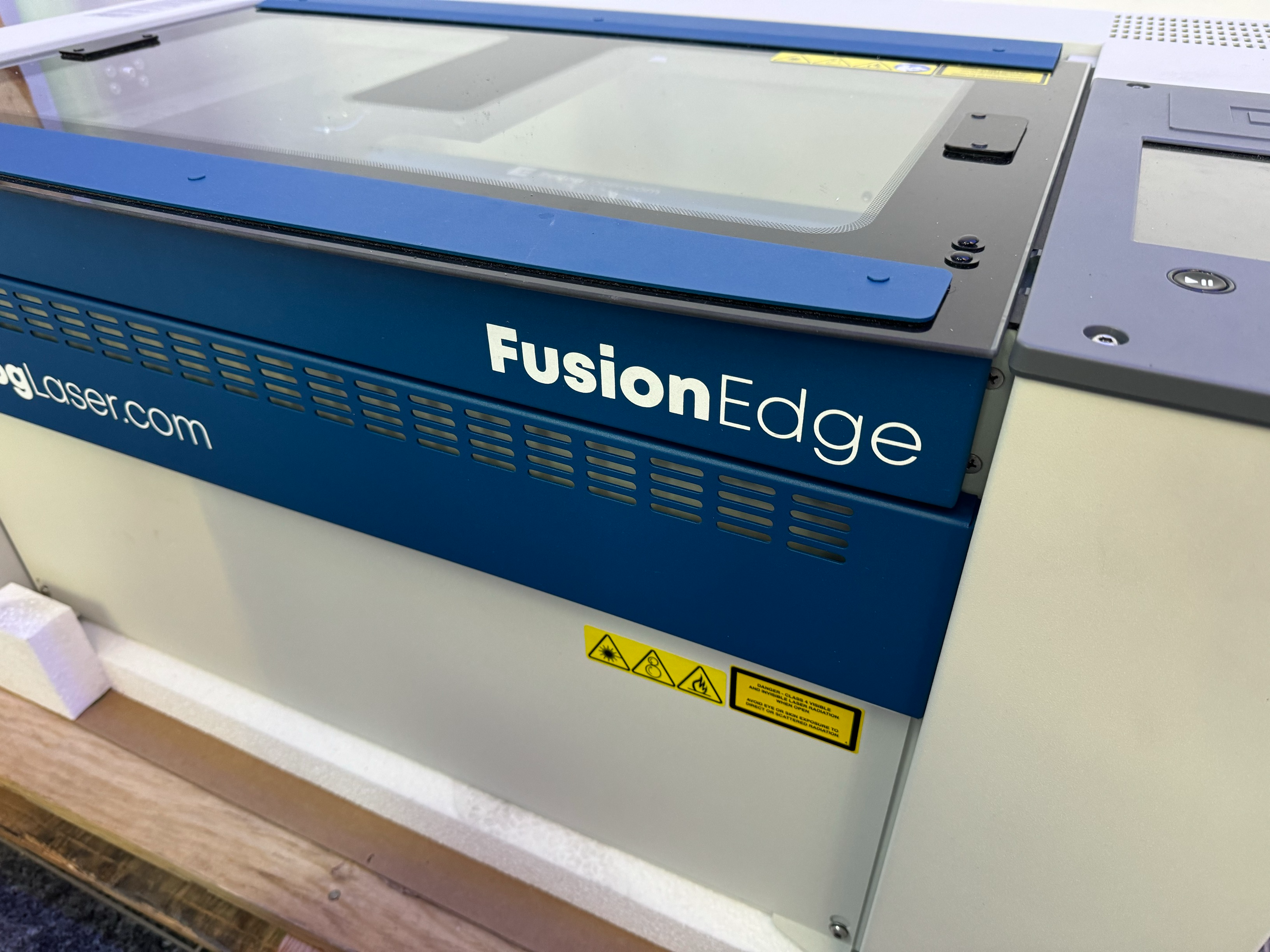 Epilog Fusion Edge 12 mit 30 Watt