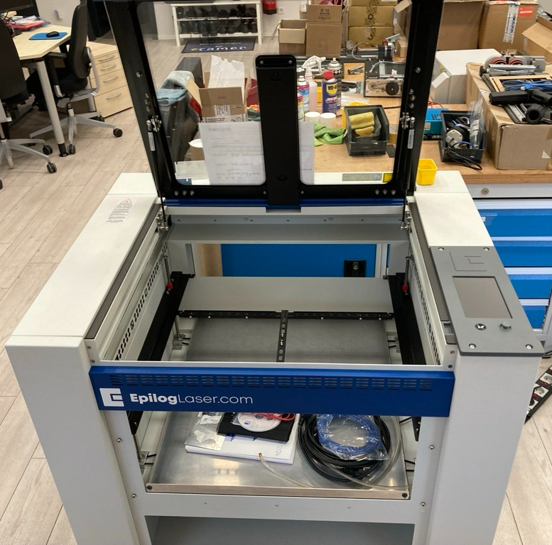 Epilog Fusion Edge 24 mit 80 Watt