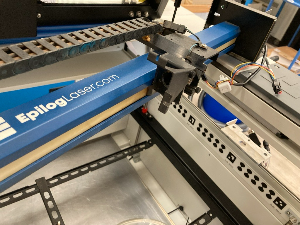 Epilog Fusion Edge 24 mit 80 Watt